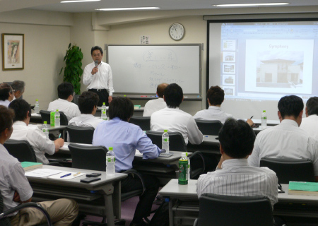 写真：勉強会のイメージ